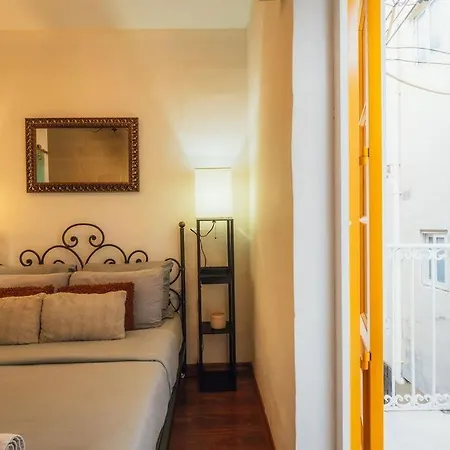 3br Townhouse With Private Rooftop In Bormla Ta' Penza